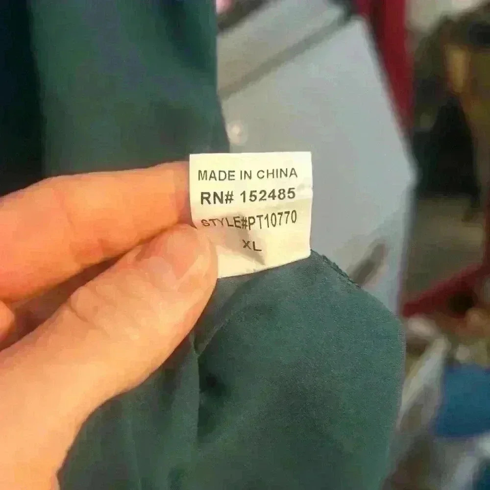 papermoon sleeveless keyhole green blouse - Picture 3 of 5